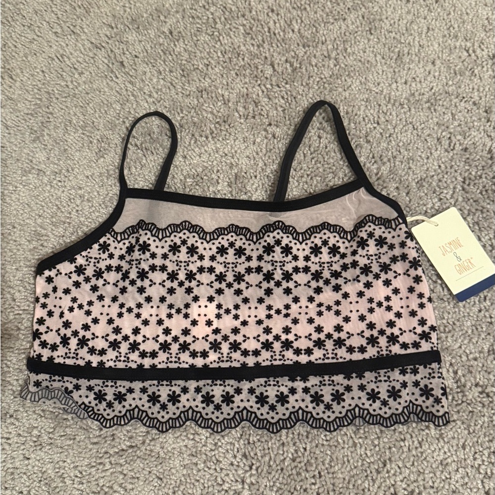 Jasmine & Ginger Floral Lace Bralette in Pink and Black - Picture 4 of 10